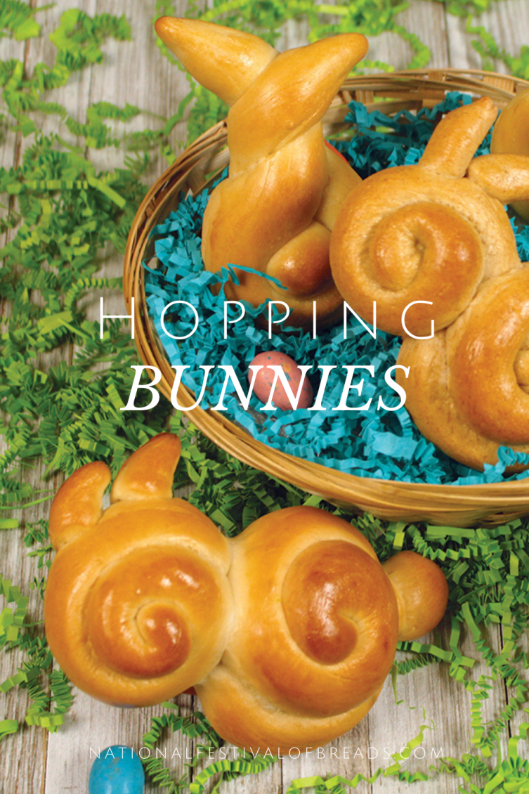 Hopping Bunny Rolls are the perfect side for your spring-time brunch! With two different styles and step-by-step photos and instructions, you are sure to nail this Pinspiration!